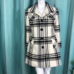 Roots coat